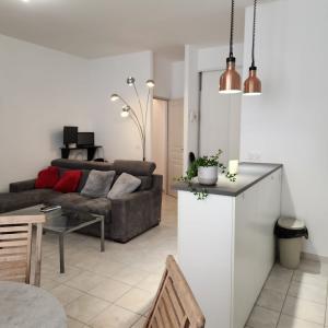 For sale 2 rooms 49 m2 Herault (34560) photo 3