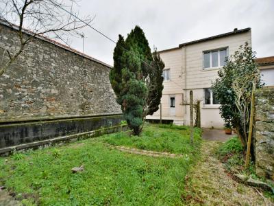 For sale PUY SAINT BONNET 5 rooms 113 m2 Maine et loire (49300) photo 1