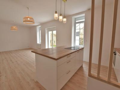 For sale CENTRE VILLE 5 rooms 107 m2 Maine et loire (49300) photo 2