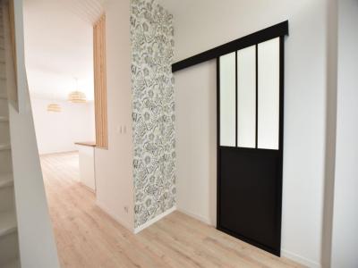 For sale CENTRE VILLE 5 rooms 107 m2 Maine et loire (49300) photo 3