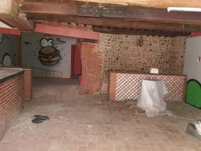 For sale Centre ville 3 rooms 150 m2 Pyrenees orientales (66000) photo 1