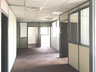 For sale PLE ACTIVITS D'EGUILLES 92 m2 Bouches du Rhone (13510) photo 2