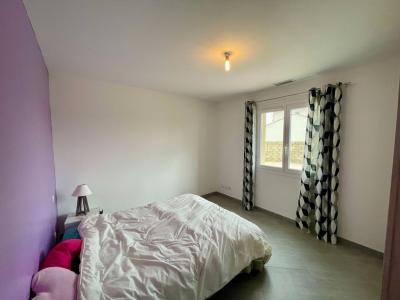 For sale 4 rooms 127 m2 Herault (34480) photo 4