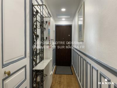 Annonce Location 2 pices Appartement Paris-18eme-arrondissement 75