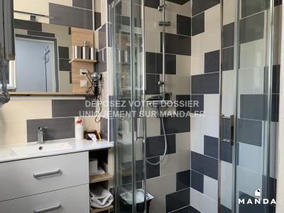 Louer Appartement 34 m2 Paris-18eme-arrondissement