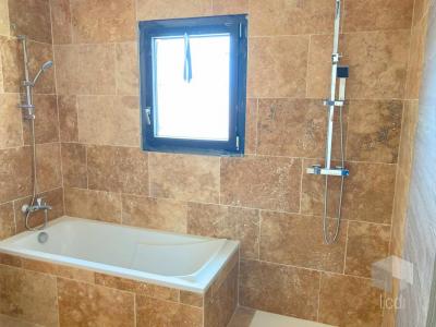 For sale Montelimar 5 rooms 129 m2 Drome (26200) photo 4