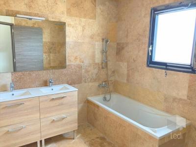 For sale Montelimar 5 rooms 129 m2 Drome (26200) photo 4