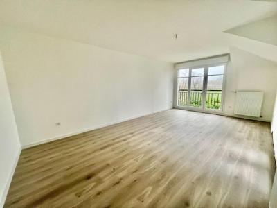 For sale Plaisir 4 rooms 83 m2 Yvelines (78370) photo 1