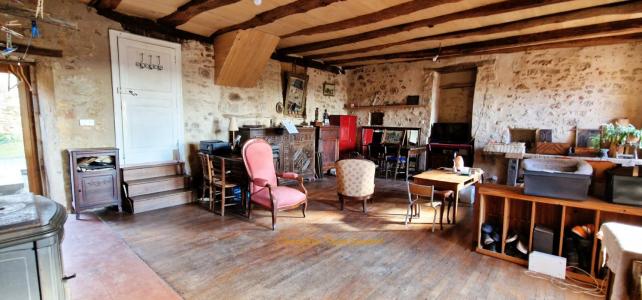 For sale Hautefort 4 rooms 100 m2 Dordogne (24390) photo 2