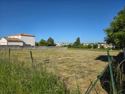 For sale Royan 580 m2 Charente maritime (17200) photo 1