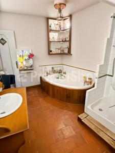 For sale Merindol 4 rooms 125 m2 Vaucluse (84360) photo 4