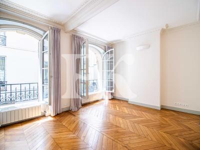 For sale Paris-6eme-arrondissement 3 rooms 53 m2 Paris (75006) photo 2