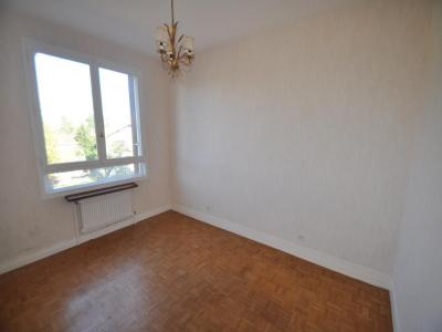 For rent Sainte-foy-les-lyon 3 rooms 64 m2 Rhone (69110) photo 3