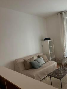 For rent Paris-14eme-arrondissement 1 room 29 m2 Paris (75014) photo 0