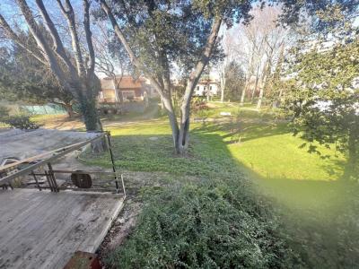 Acheter Commerce Isle-jourdain 34500 euros