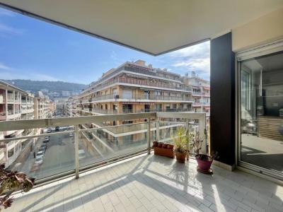 For sale Nice 2 rooms 49 m2 Alpes Maritimes (06000) photo 1