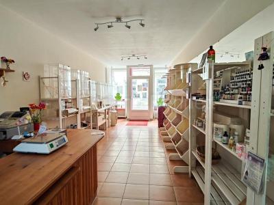 Acheter Local commercial 117 m2 Sauze-vaussais