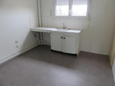 For sale Mans 4 rooms 74 m2 Sarthe (72100) photo 3