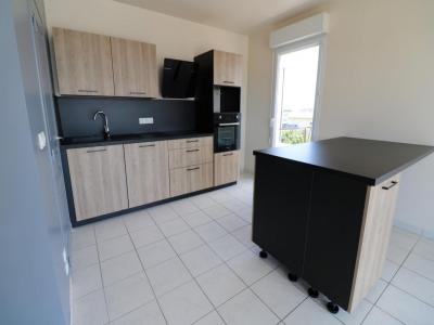For rent Orvault 3 rooms 65 m2 Loire atlantique (44700) photo 0