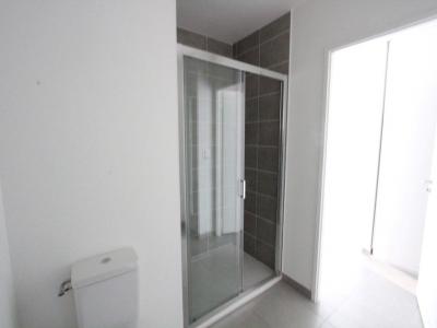 For rent Nantes 1 room 37 m2 Loire atlantique (44000) photo 3
