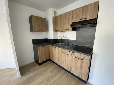 For rent Chapelle-sur-erdre 2 rooms 33 m2 Loire atlantique (44240) photo 2