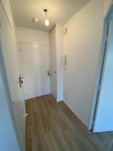 For rent Chapelle-sur-erdre 2 rooms 33 m2 Loire atlantique (44240) photo 4