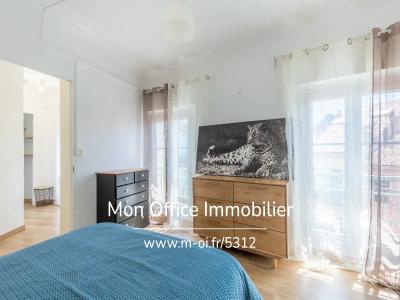 For sale Aubagne 2 rooms 43 m2 Bouches du Rhone (13400) photo 4