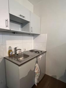 For rent Lyon-2eme-arrondissement 2 rooms 43 m2 Rhone (69002) photo 1