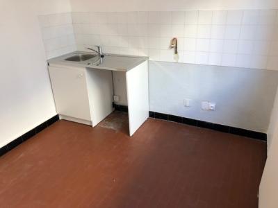 For rent Lyon-7eme-arrondissement 2 rooms 45 m2 Rhone (69007) photo 1