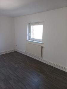 For sale Bruay-la-buissiere 65 m2 Pas de calais (62700) photo 4