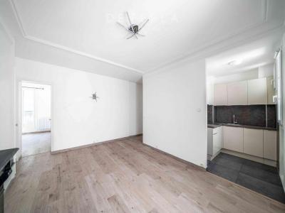 For sale Paris-15eme-arrondissement 2 rooms 40 m2 Paris (75015) photo 1