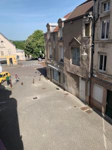 Louer Appartement Chaumont 596 euros