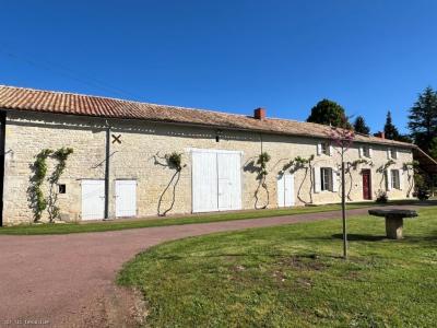 Annonce Vente 8 pices Maison Sauze-vaussais 79