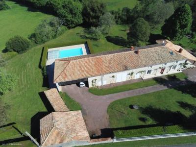 Acheter Maison 293 m2 Sauze-vaussais
