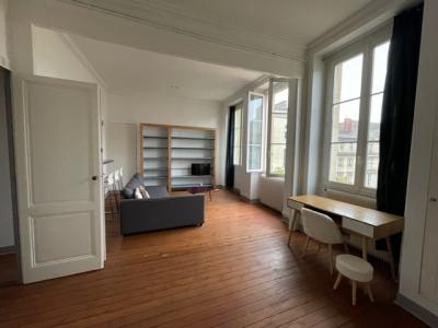 For rent Bordeaux 2 rooms 67 m2 Gironde (33000) photo 2