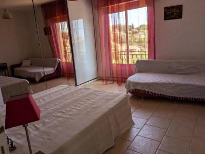 Louer Appartement 65 m2 Vence