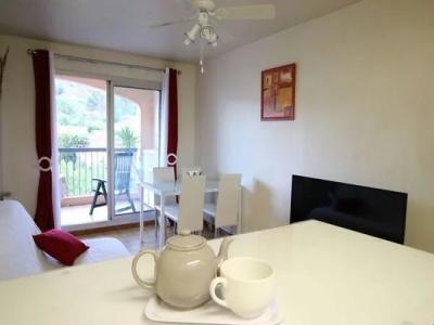 For rent Vallauris 2 rooms 45 m2 Alpes Maritimes (06220) photo 1