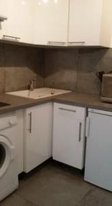 For rent Vallauris 1 room 30 m2 Alpes Maritimes (06220) photo 2