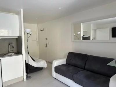 For rent Vallauris 1 room 28 m2 Alpes Maritimes (06220) photo 2