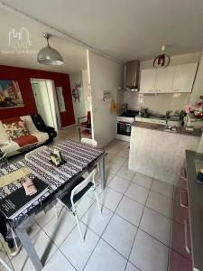 For sale Sete 3 rooms 45 m2 Herault (34200) photo 2