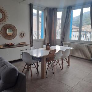 For sale 8 rooms 154 m2 Ardeche (07400) photo 2