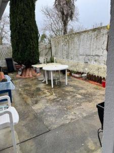 For sale CENTRE VILLE 4 rooms 94 m2 Gers (32380) photo 2