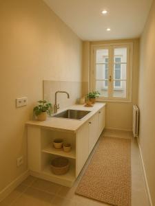 For sale 2 rooms 37 m2 Paris (75015) photo 4