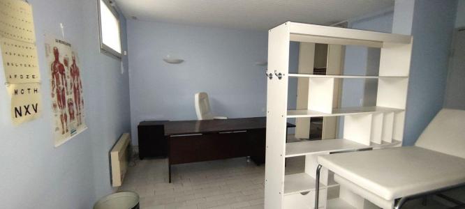 For sale LES THERMES 3 rooms 73 m2 Pyrenees orientales (66110) photo 2