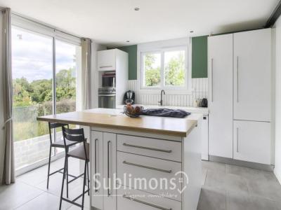 For sale Questembert 8 rooms 140 m2 Morbihan (56230) photo 3