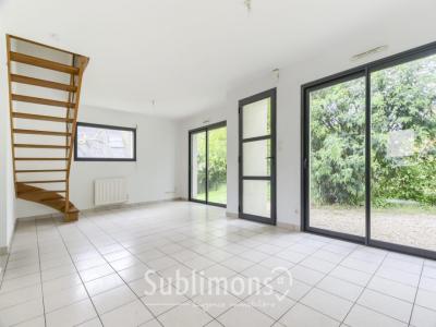 For sale Hezo 5 rooms 81 m2 Morbihan (56450) photo 2