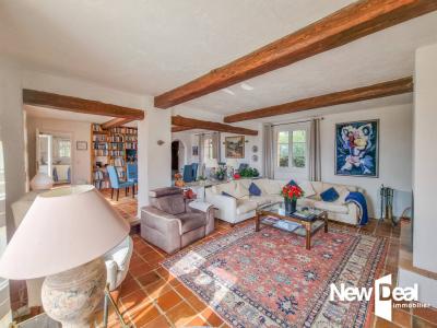 For sale Montauroux 5 rooms 163 m2 Var (83440) photo 2