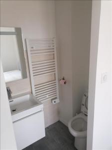 For rent Lille 1 room 13 m2 Nord (59800) photo 2