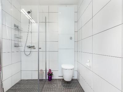 For rent Nice avenue Notre Dame 2 rooms 54 m2 Alpes Maritimes (06000) photo 3