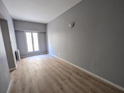 For sale Chanteloup-les-vignes 1 room 20 m2 Yvelines (78570) photo 0
